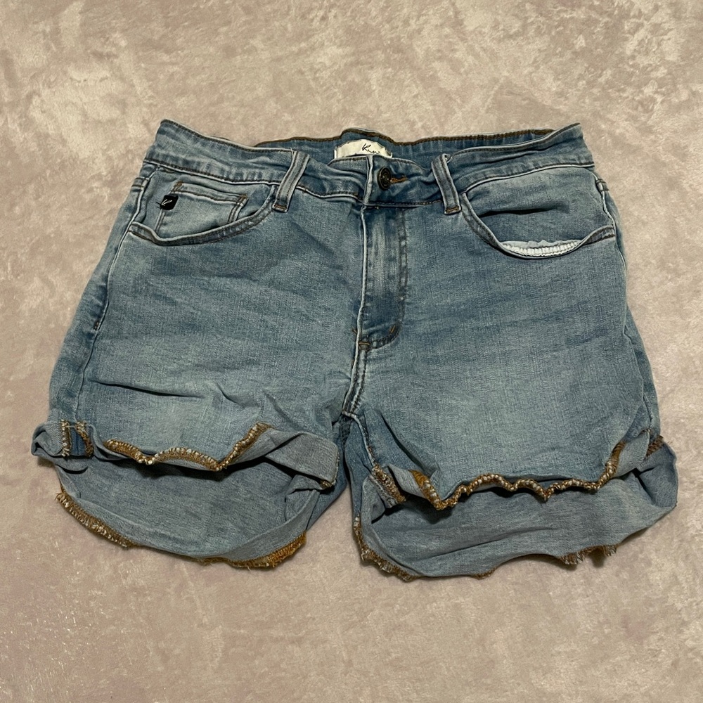 High Rise (High waisted) Shorts, Medium Wash,